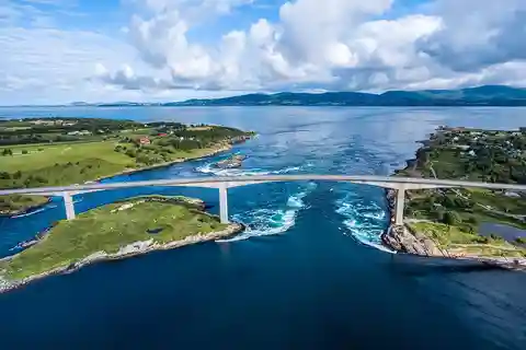 Saltstraumen : Aventure arctique et voyage panoramique
