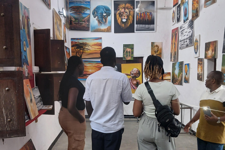 Mombasa: Fort Jesus, Old Town Art, Food and Spice Tour