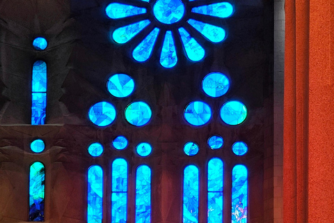 Visite privée de la Sagrada Familia avec billet d'entrée en anglais