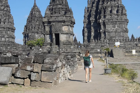 Yogyakarta: Borobudur, Prambanan & Alun-Alun Kidul Tour