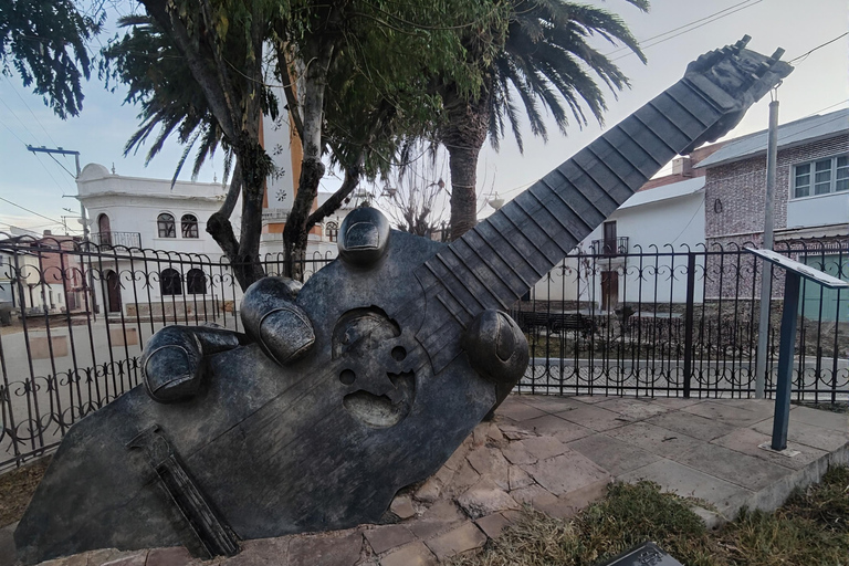 Sucre: 2-Day Che Guevara Route Tour in the Bolivian Valleys
