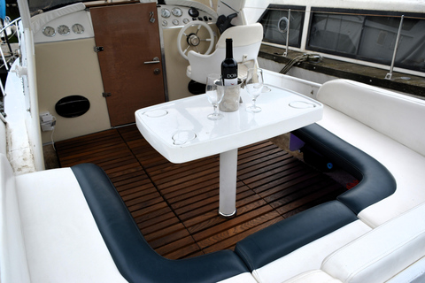 Belgrade: PRIVATE Luxury Boat Cruise on 2 Rivers 2 HOURS Private luxury boat day cruise + FREE DRINKS
