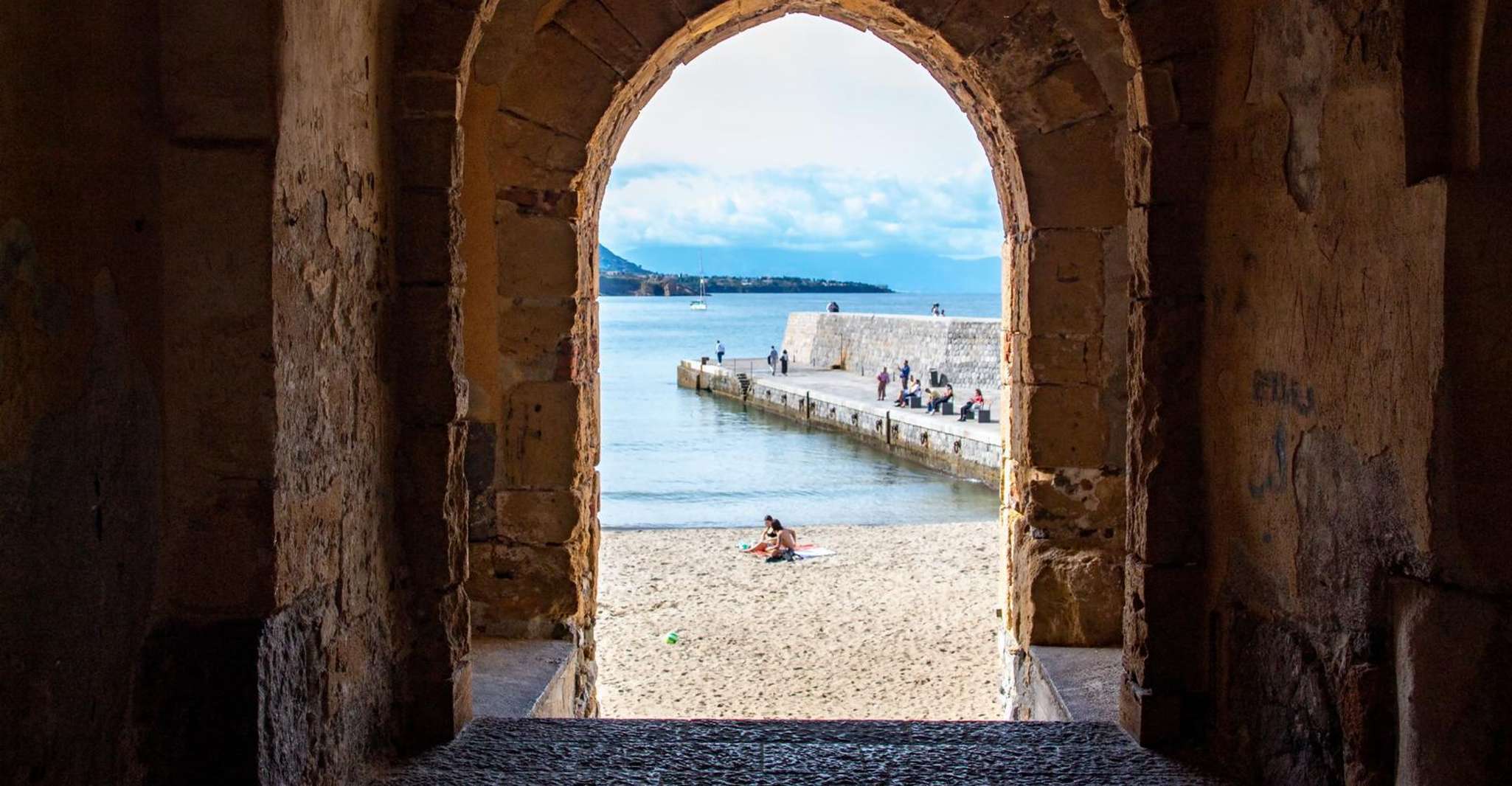 Visit Cefalù every afternoon from Palermo - Housity