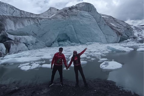 Quelccaya Glacier & Sibinacocha Full-Day from Cusco