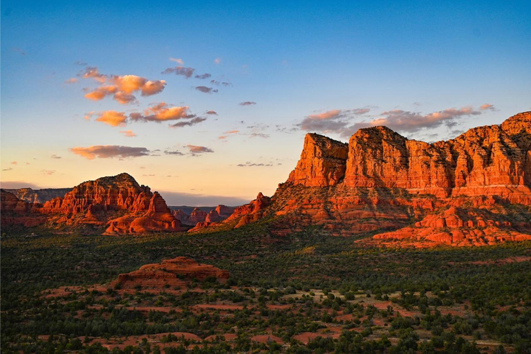 Sedona: Scenic Airplane Tour Over Red Rocks and Canyons