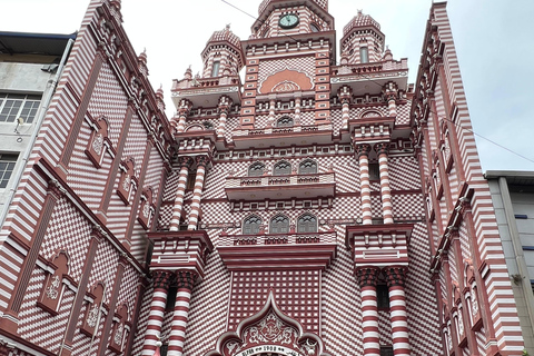 Colombo Private City Tour with Expert Local Guide
