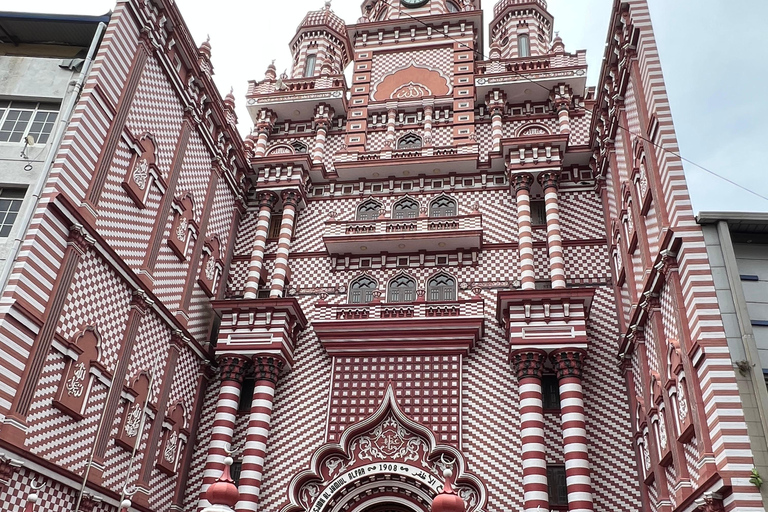 Colombo Private City Tour with Expert Local Guide