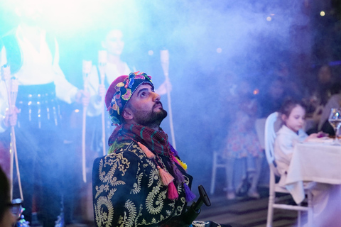 Stambuł: magia Bosforu, pełny posiłek i turecki showAlcohol Menu Meeting on point