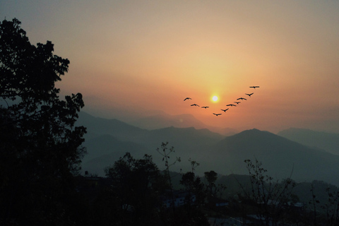 De Katmandu: excursão de 3 dias a Pokhara de ônibus com passeios turísticosDe Katmandu: excursão de 3 dias em Pokhara pela estrada com passeios turísticos