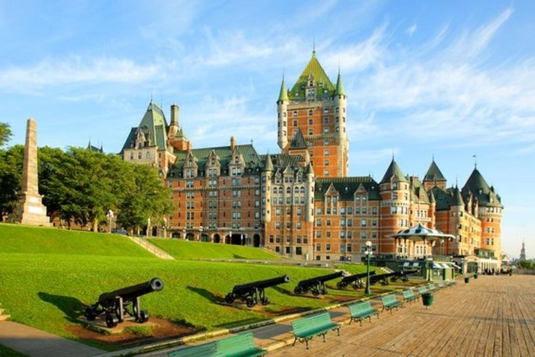 Quebec : Oude stad privéwandeltour met lokale gidsQuebec: 2 uur oude stad privé wandeltour