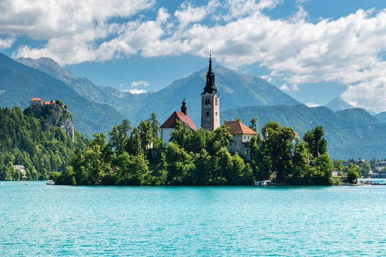 Ljubljana: Lake Bled & Triglav National Park Nature Tour
