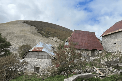 From Sarajevo: Lukomir Village Guided Hiking Tour