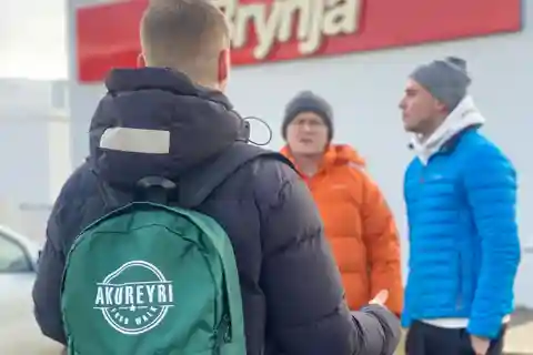 Akureyri: Food Walk With 5 Tastings and Local Guide