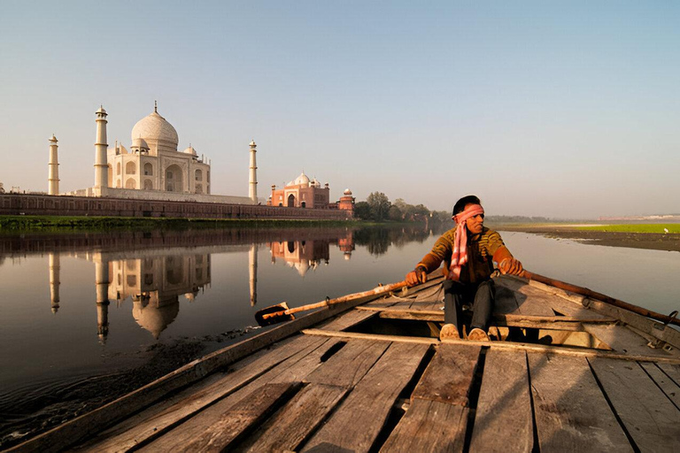 Jaipur: to Taj Mahal & Agra Fort Tour with 5-Star Lunch Trip From Jaipur:- Car+ Guide