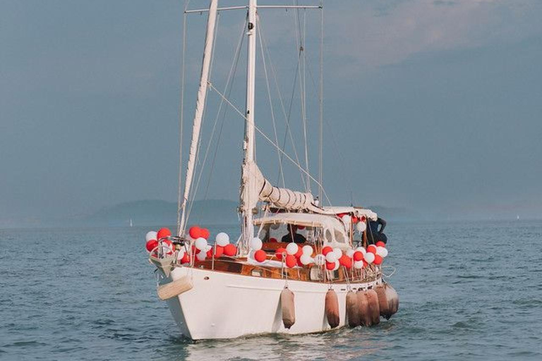 Penang: Private Romantic Sunset Cruise with Penang Bridge 4 Hours Private Romantic Cruise