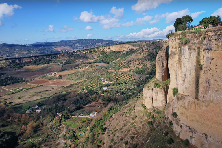 Ronda: Journey through the skies of Andalusia