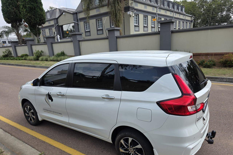 From Johannesburg: Durban Transfer with Drakensberg Stop