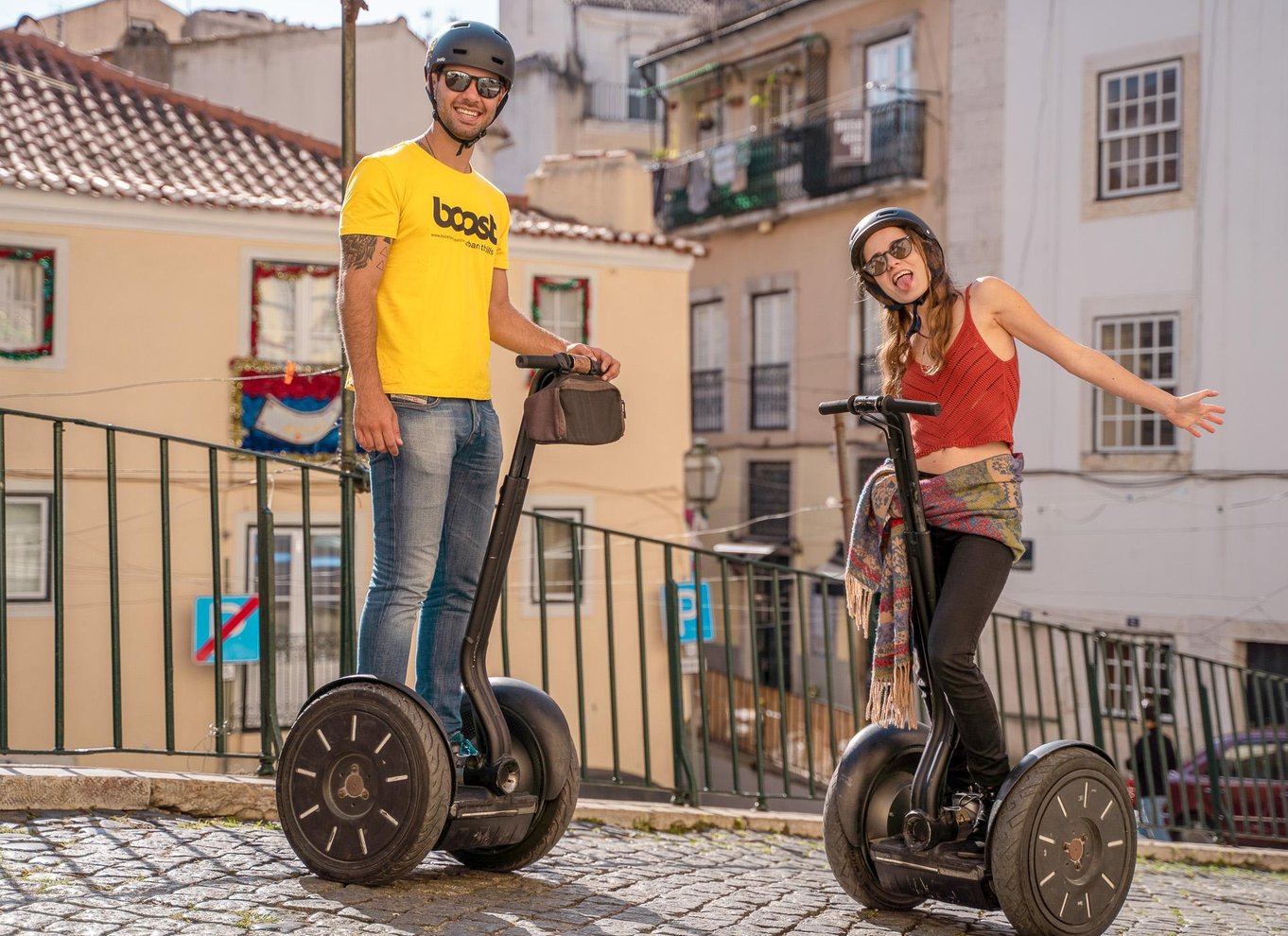 Lissabon: Segway-tur med mad i Alfama og den gamle bydel i Lissabon