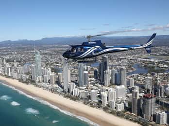 Gold Coast: Sea World and Broadwater Scenic Helicopter Tour