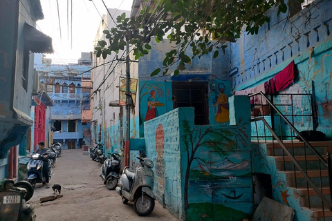 Jodhpur: Mehrangarh Fort, Jaswant Thada & Umaid Bhawan Tour