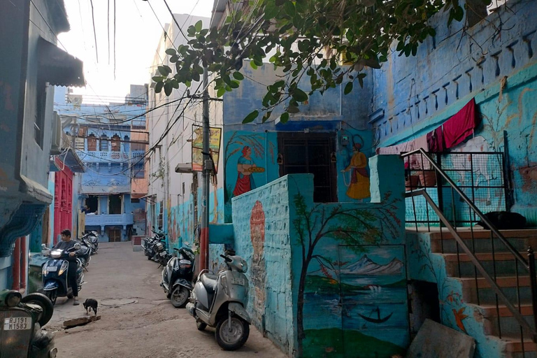 Jodhpur: Mehrangarh Fort, Jaswant Thada & Umaid Bhawan Tour