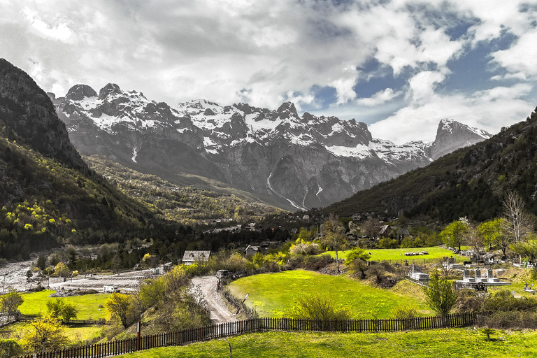 Albania: 5Day North - South Private Tour with Hotels & Guide