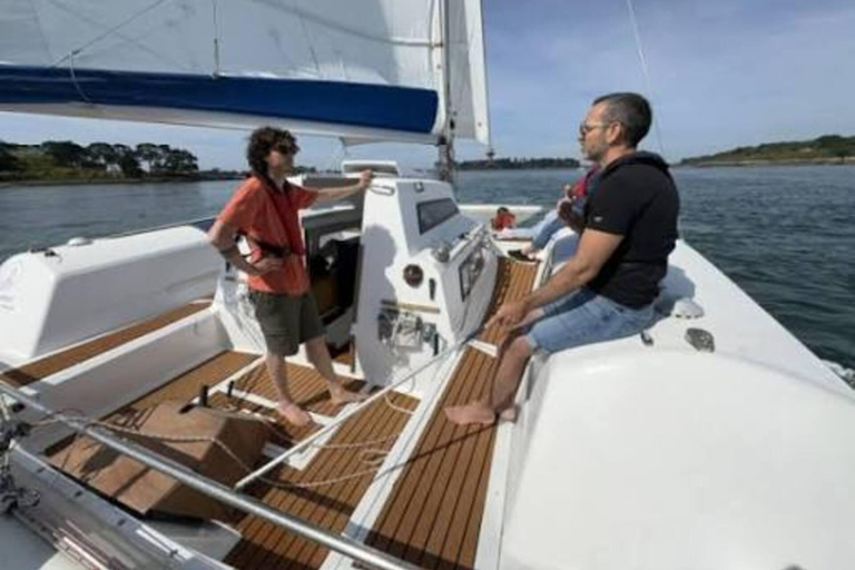 Cap d'Agde: Catamaran trip – meal included, paddleboarding, and swimming