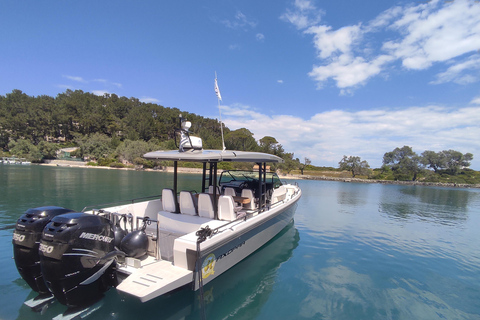 Corfou : Croisière privée d'une journée sur un bateau rapide de luxe