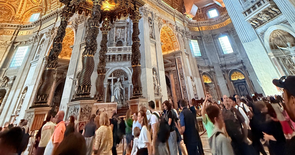 Vista Della Basilica Di San Pietro, Notte, Ctà Del Vaticano A Roma Italia Image35398796