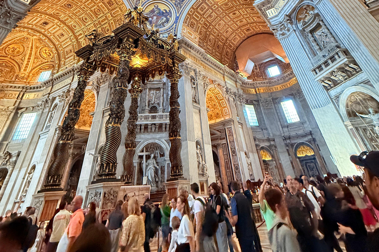 Watykan: Bazylika św. Piotra, podziemia i wejście na kopułęBazylika św. Piotra, wejście na kopułę i zwiedzanie grobowców papieskich