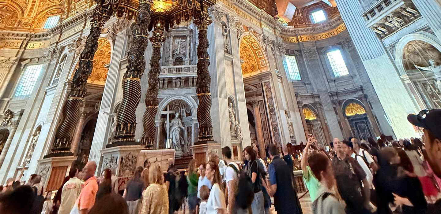 Vatikan: Petersdom, Untergrund und Aufstieg zur Domkuppel