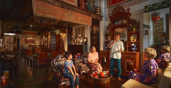 Singapore: The Intan Peranakan Culture Tour & Tea Experience