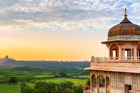 Depuis Delhi : visite du Taj Mahal et d&#039;Agra en train expressTrain de 2ème classe avec voiture et guide