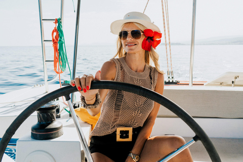 Rethymno: Sailing Catamaran Cruise with Meal & Drinks Rethymno: Luxury Catamaran Cruise with Meal & Drinks