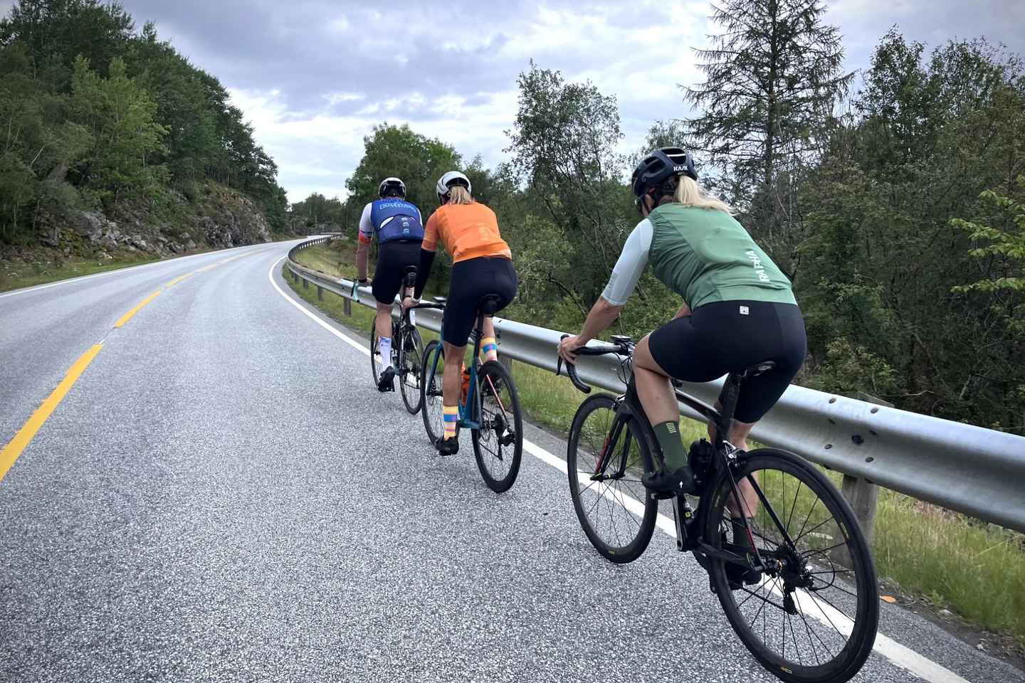 探秘吕瑟峡湾：4天自行车之旅，挑战布道石徒步