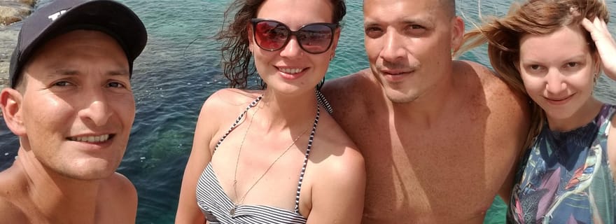 L'aventure de Saint-Paul (randonnée, plongée avec tuba, dégustation de vin)