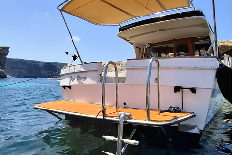 Comino in Comfort - Private Boat charter from Gozo/Cirkewwa
