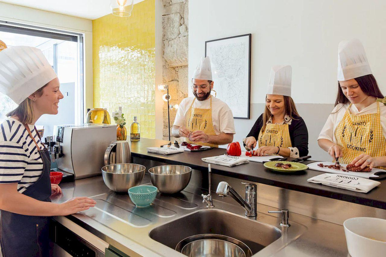 Chef Led Porto Market Tour & Portuguese Tapas Class + Wine