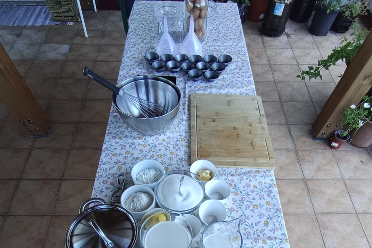 在波尔图与伊莎贝尔和若热一起烹饪葡式蛋挞在波尔图与Isabel和Jorge一起学做葡式蛋挞