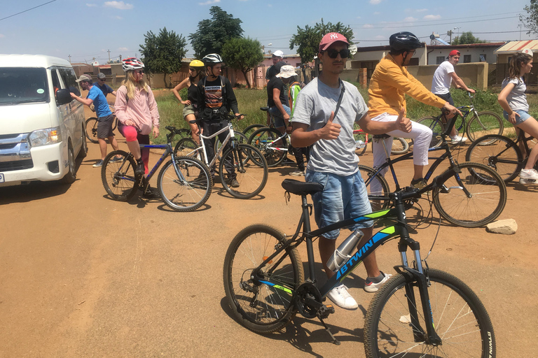 Soweto bicycle tour with local lunch