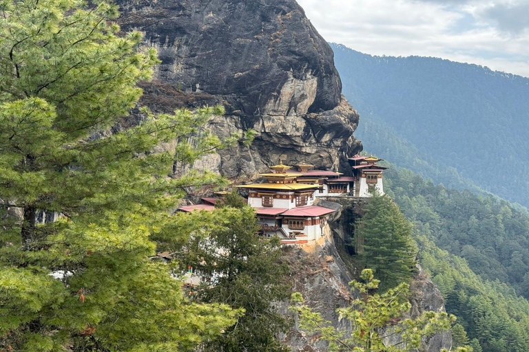 Explorez le Bhoutan : Circuit de luxe de 7 jours au Pays du bonheur