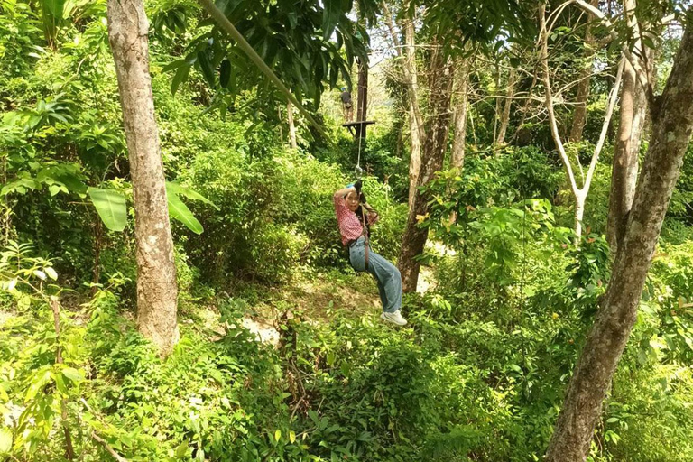 Phuket: Jungle Xtrem Avonturen en Zipline ParkAvontuur voor gevorderden met 45 platforms