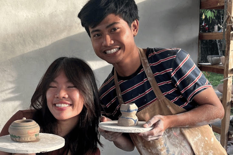 Ubud: Pottery Ceramic Class with 2kg Clay