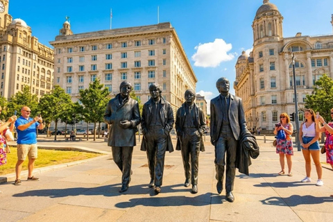 Beatles Highlights Walking Tour in Liverpool 3-hour: English Walking Tour