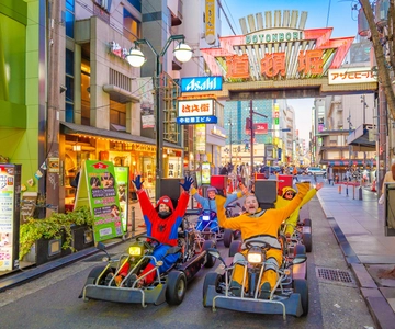 Osaka: Guided Go Karting Tour in a Funny Costume