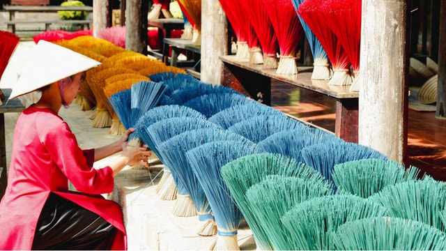 Nha Trang: Incense-Making Workshop