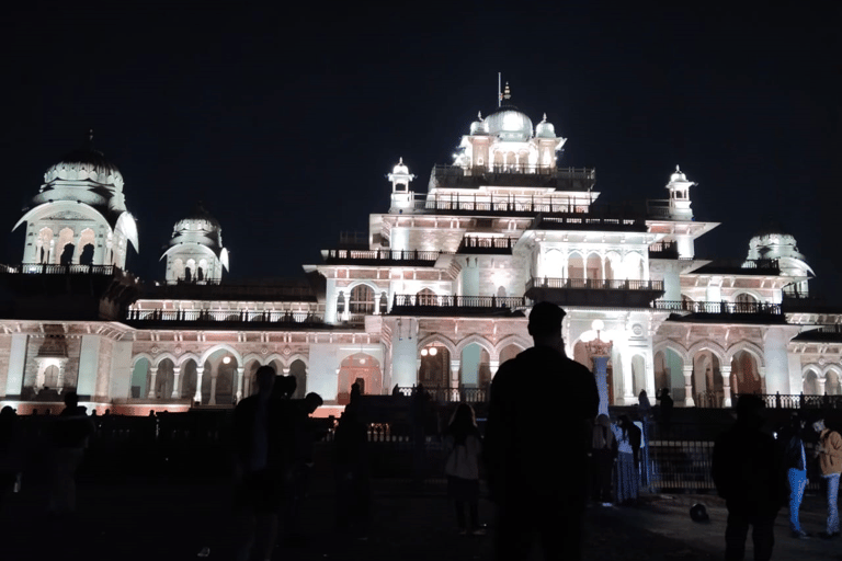 From Delhi: 2 Days Jaipur Sightseeing Tour By Car