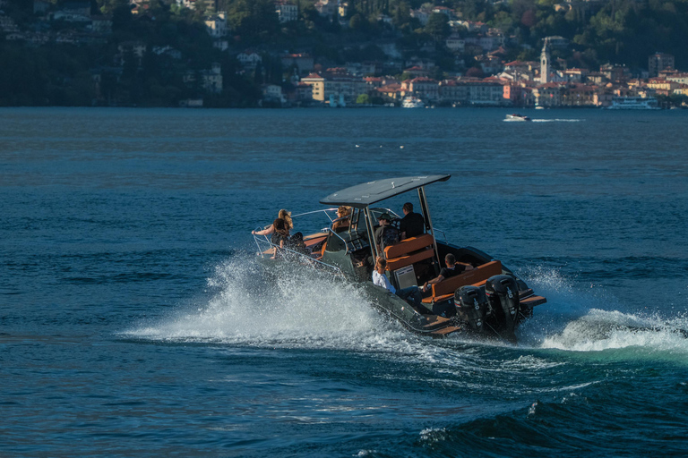 Bellagio & Varenna: Guided yacht tour to Varenna among iconic villas