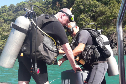 Phuket: Racha Yai 2-Fun Dives or Snorkeling Trip w/Transfer For Diver: 2 Fun Dives