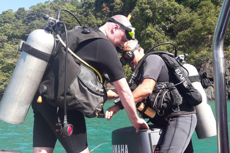 Phuket: Racha Yai 2-Fun Dives or Snorkeling Trip w/Transfer For Diver: 2 Fun Dives